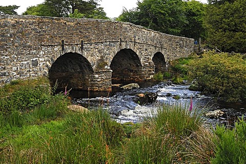 Old bridge, 1780, across the East Dart river, Postbridge, Dartmoor National Park, Devon, England, United Kingdom, Europe