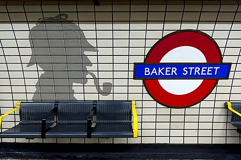 Baker Street tube station, silhouette of Sherlock Holmes, London, England, United Kingdom, Europe