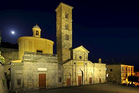 Basilica of St. Christina by night, Piazza Santa Cristina, Bolsena, Lazio, Italy, Europe