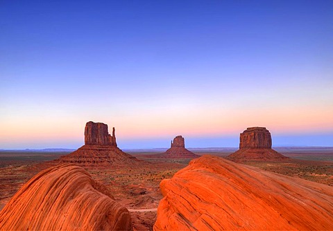 Last light on mesas, West Mitten Butte, East Mitten Butte, Merrick Butte, Scenic Drive, sunset, dusk, Monument Valley, Navajo Tribal Park, Navajo Nation Reservation, Arizona, Utah, United States of America, USA