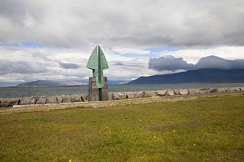 "Partnership", sculpture by Petur Bjarnason, sculpture of a harpoon, Saebraut, Reykjavik, Iceland, Europe