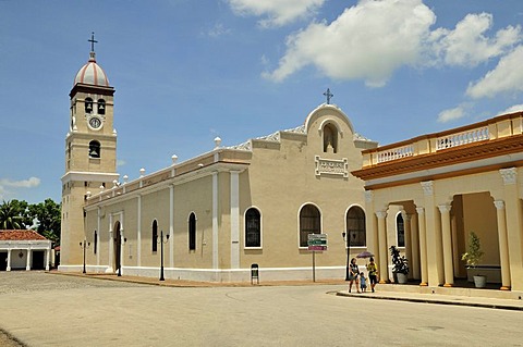 Church of Iglesia del Santisimo Salvador, Bayamo, Cuba, Caribbean