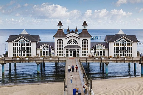 Sellin pier, Ruegen, Mecklenburg-Vorpommern, Germany, Europa