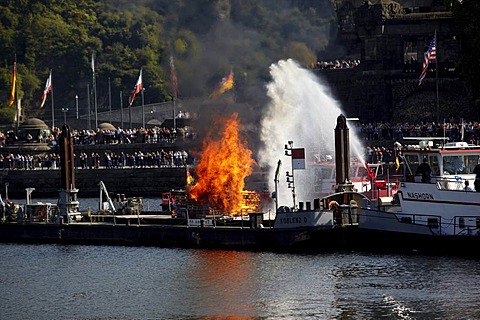 Fire-fighting exercise on the water with fire-fighting boat RLP-1, Koblenz, Rhineland-Palatinate, Germany, Europe