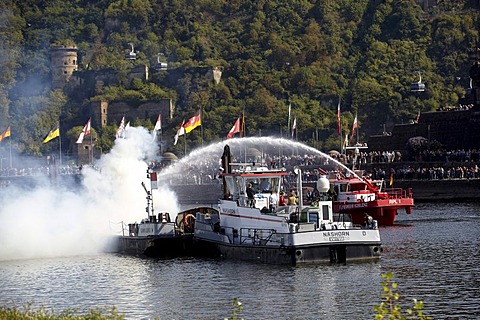 Fire-fighting exercise on the water with fire-fighting boat RLP-1, Koblenz, Rhineland-Palatinate, Germany, Europe