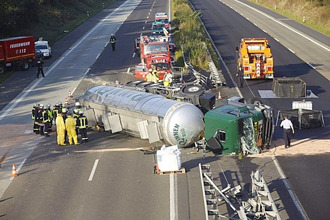 Toppled dangerous goods vehicle, A3 motorway near Dierdorf, Rhineland-Palatinate, Germany, Europe