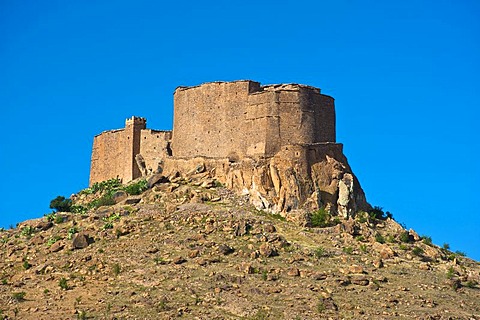 Fortified granary, Agadir Tasguent, on a cliff top, Anti-Atlas Mountains, southern Morocco, Morocco, Africa