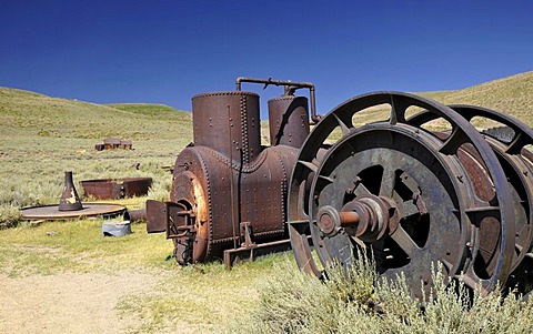 Old machine to produce hydro-electric energy, hydropower plant, ghost town of Bodie, a former gold mining town, Bodie State Historic Park, California, United States of America, USA