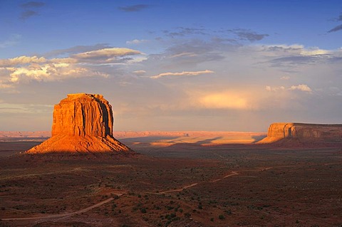 Mesa, Merrick Butte and Raingod Mesa after a thunderstorm in the evening light, Monument Valley, Navajo Tribal Park, Navajo Nation Reservation, Arizona, Utah, United States of America, USA