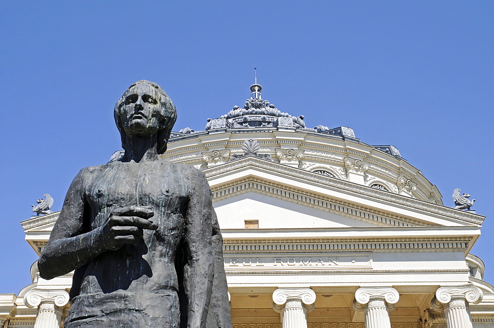 Statue, Romanian Athenaeum, philharmonic hall, concert hall, Bucharest, Romania, Eastern Europe, Europe