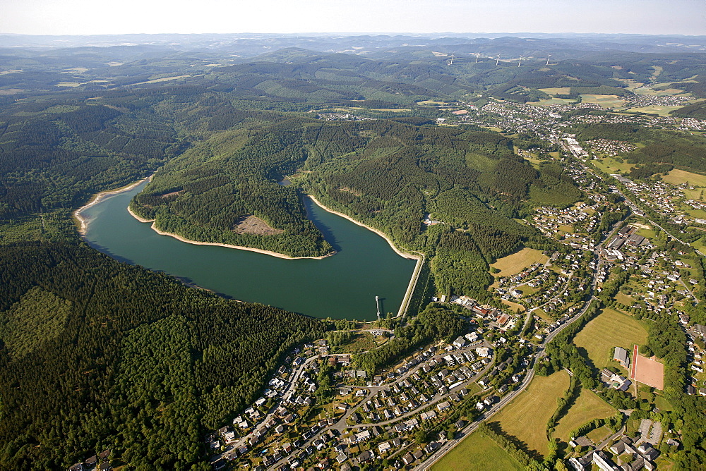 Aerial view, Breitenbachtalsperre storage lake, dam of the Breitenbachstausees reservoir near Hilchenbach in the Rothaargebirge mountains, Kreis Siegen-Wittgenstein district, Sauerland region, North Rhine-Westphalia, Germany, Europe