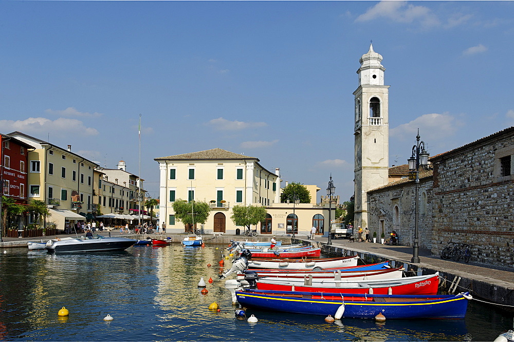 Church of San Nicolo, harbour, Lazise on Lake Garda, Lago di Garda, Veneto region, Italy, Europe