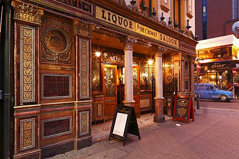 Crown Liquor Saloon, Belfast, Northern Ireland, Ireland, Great Britain, Europe, PublicGround