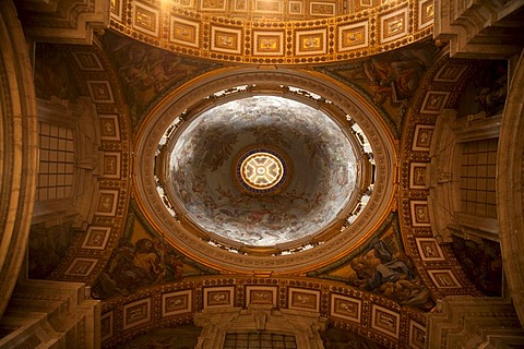 Dome in St. Peter's Basilica, Vatican City, Rome, Lazio, Italy, Europe