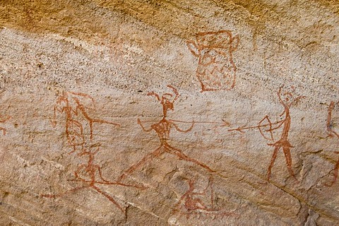 Prehistoric rock paintings, Akakus, Acacus Mountains or Tadrart Acacus, Sahara desert, Fezzan, Libya, North Africa