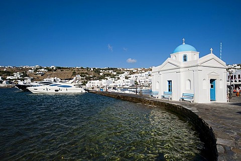 Orthodox church, Mykonos Town or Chora, Mykonos, Cyclades, Greece, Europe