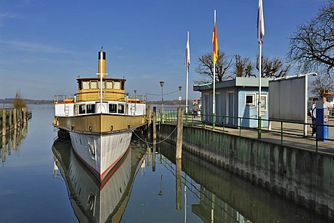 Paddle steamer "Ludwig Fessler" on Lake Chiemsee, Bavaria, Germany, Europe