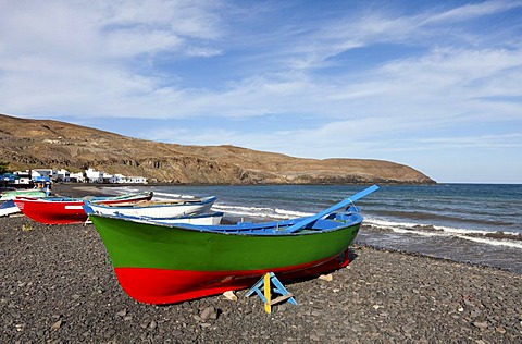 Colourful fishing boats at Playa Poza Negro, beach, Fuerteventura, Canary Islands, Spain, Europe