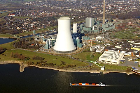 Aerial view, Kraftwerk Walsum coal power plant, Evonik STEAG, Rhine river, Ruhrgebiet region, North Rhine-Westphalia, Germany, Europe