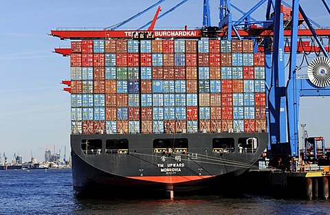 Container ship at Container Terminal Burchardkai in Hamburg, Germany, Europe