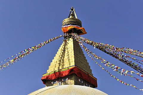 Boudha or Bodnath or Boudhanath Stupa, painted eyes, colorful prayer flags, Tibetan Buddhism, Kathmandu, Kathmandu Valley, UNESCO World Heritage Site, Nepal, Asia