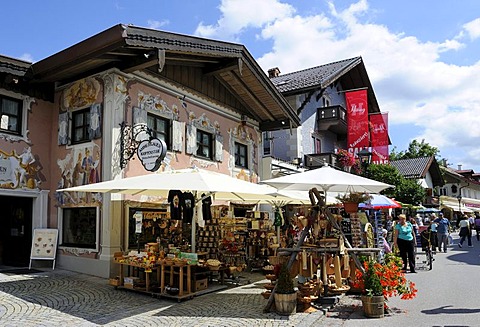 Shop selling woodcarvings, Ammergauer Krippenstube, Oberammergau, Upper Bavaria, Bavaria, Germany, Europe