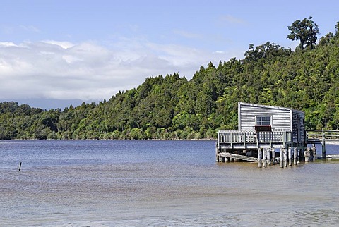 Okarito Pier, Okarito Lagoon, West Coast, Tasman Sea, South Island, New Zealand