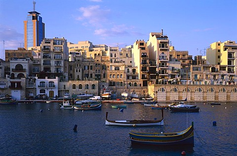 Boats, evening mood, Spinola Bay, San &iljan or St. Julian's, Malta, Europe