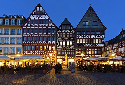 Reconstructed historic half-timbered houses on Roemerberg square, also known as Samstagsberg square, Roemer building, restaurants, Frankfurt am Main, Hesse, Germany, Europe