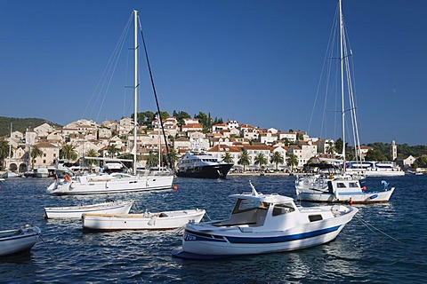 Boats in the harbour, town of Hvar, Hvar Island, Dalmatia, Croatia, Europe