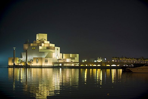 The Museum of Islamic Art, Corniche, Doha Bay, Doha, Qatar, Arabian Peninsula, Middle East