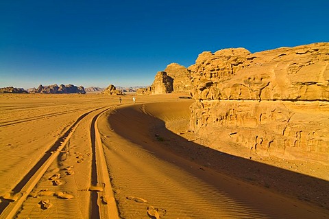 Mountains and desert, Wadi Rum, Jordan, Middle East