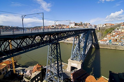 Maria Pia bridge over the Rio Douro river, Porto, Portugal, Europe