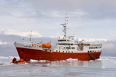 Antarctic Dream ship, Neko Harbor, Gerlache Strait, Antarctic Peninsula, Antarctica