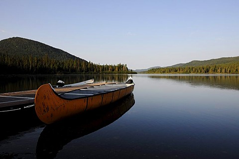 Jetty on a lake, Gaspesie National Park in the middle of the Chic-Choc Mountains, also known as Shick Shocks, Gaspe Peninsula, Gaspesie, Quebec, Canada