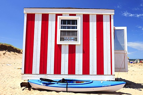 Red and white changing cabin on the beach on the Atlantic, Prince Edward Island National Park, Prince Edward Island, Canada, North America