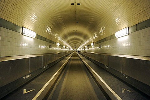 Old Elbe Tunnel, St. Pauli, Hamburg, Germany, Europe