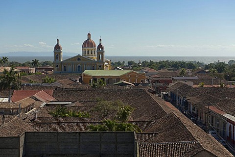 View from the tower of the church Iglesia de La Merced over the roofs of the Spanish fort ortaleza La Polvora, Granada, Nicaragua, Central America