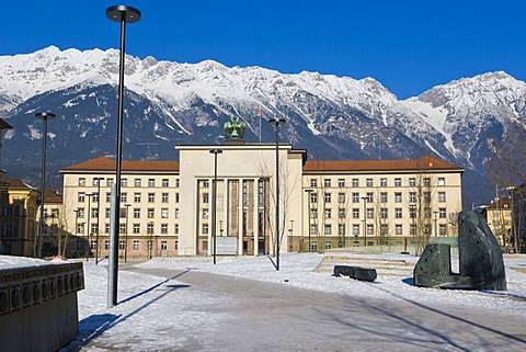 Neues Landhaus, new federal state parliament building, Eduard Wallnoefer Platz, Innsbruck, Tyrol, Austria, Europe