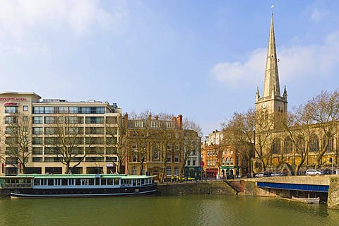 River Avon, Welsh Back, Baldwin Street with St Nicholas church and Bristol Bridge, Bristol, Gloucestershire, England, United Kingdom, Europe