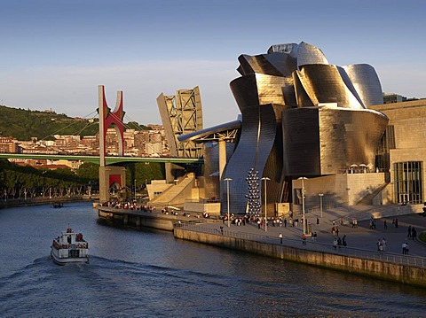 Guggenheim Museum by architect Frank O. Gehry, Bilbao, Biscay Province, Basque Country, North Spain, Europe