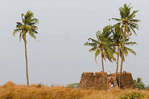 Indian tourists, Bekal Fort, Bekal, North Kerala, Kerala, India, Asia