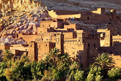 Traditional Berber adobe architecture, Kasbah in Ait Benhaddou, UNESCO World Cultural Heritage, Morocco, Africa