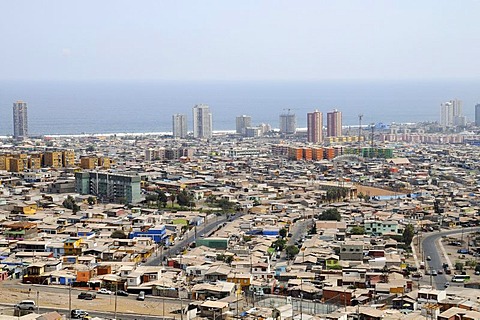 Iquique cityscape with buildings, the sea and the coast, Iquique, Norte Grande region, Northern Chile, Chile, South America