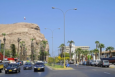 El Morro, mountain, landmark, theater of war, War of the Pacific, road traffic, Arica, Norte Grande, northern Chile, Chile, South America