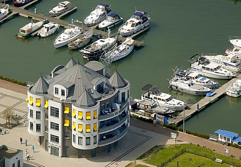 Aerial view, Bergkamen marina, Datteln-Hamm Canal, Bergkamen, Ruhr area, North Rhine-Westphalia, Germany, Europe