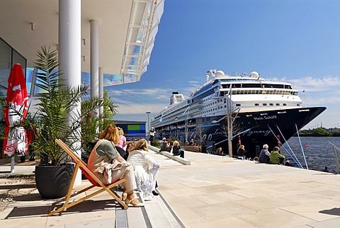 Cruise terminal and Strandkai quay, Hafencity, Hamburg, Germany, Europe