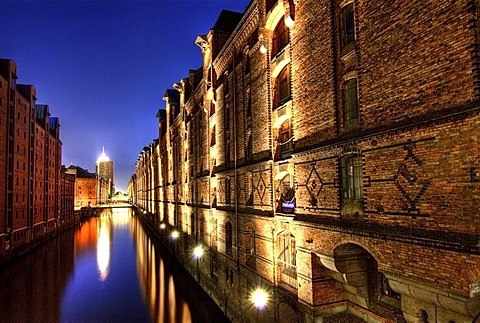 Kehrwiederfleet canal in the Speicherstadt warehouse district, Hamburg, Germany, Europe