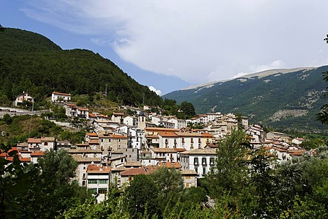 Villetta Barrea, Abruzzo National Park, province of L'Aquila, Apennines, Abruzzo, Italy, Europe