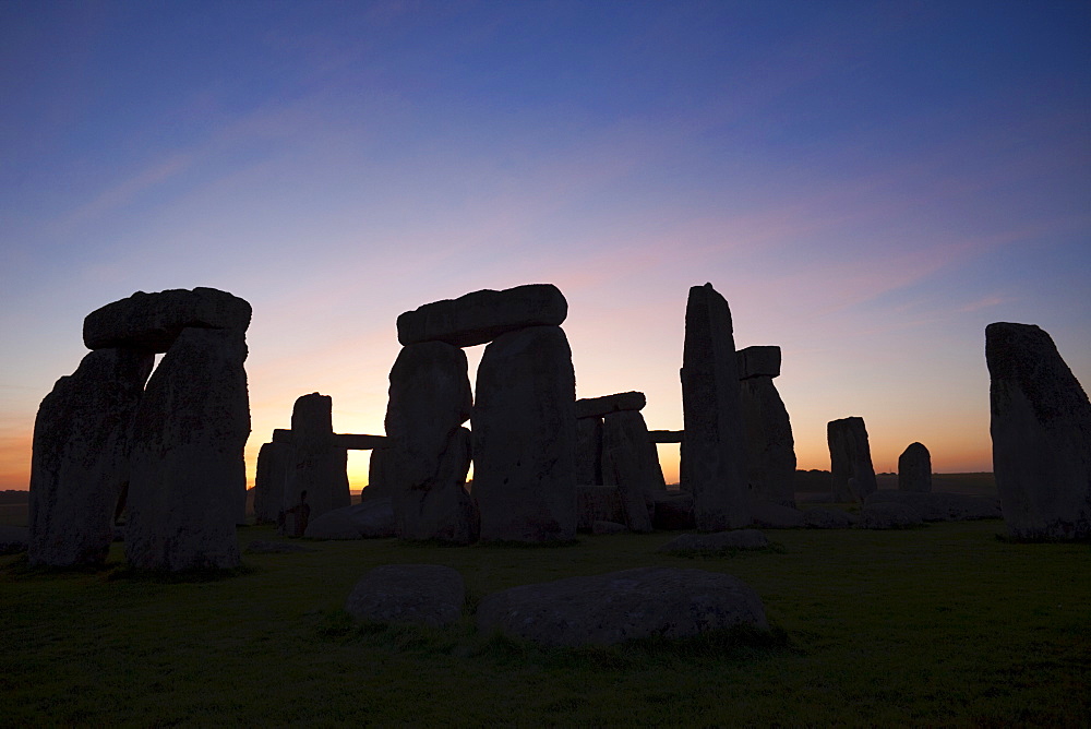 Stonehenge, UNESCO World Heritage Site, Wiltshire, England, United Kingdom, Europe